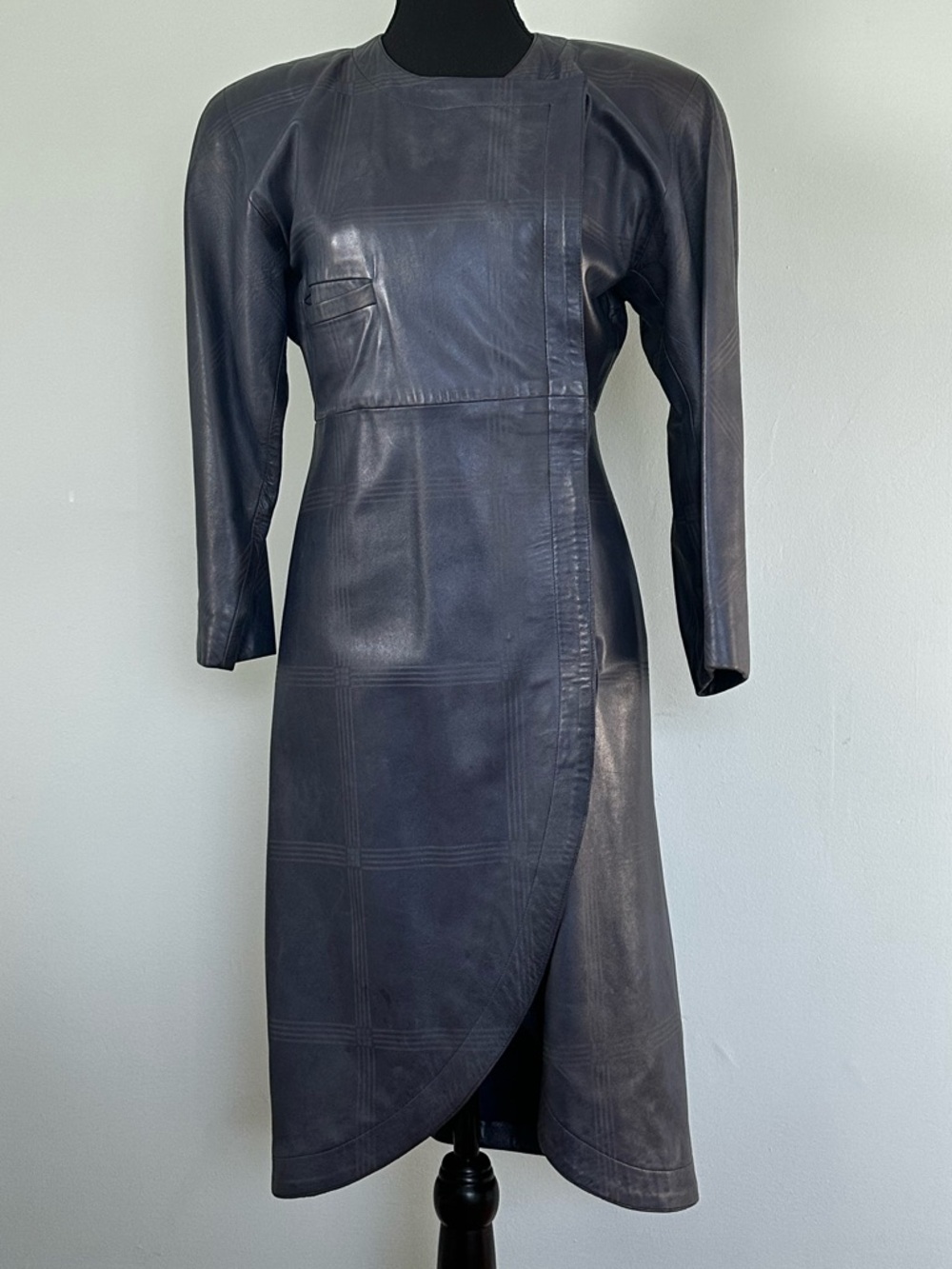 Fabulous Mario Valentino Leather Midi Wrap Dress | 80’s 🇮🇹 Statement